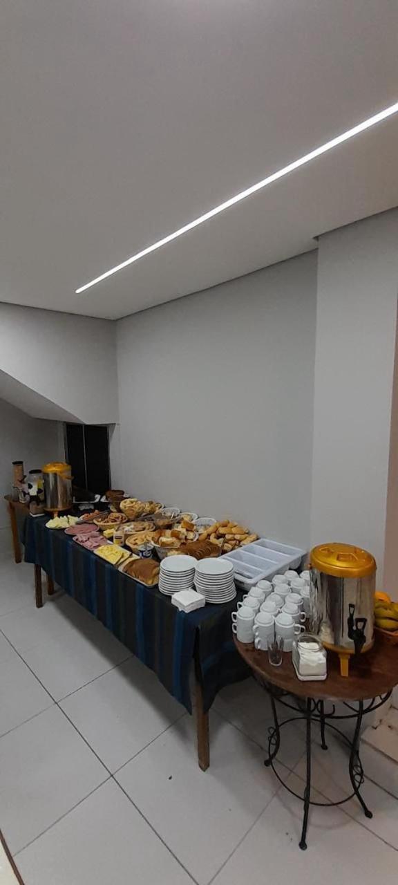 Hotel Cesar Nogueira أباريسيدا المظهر الخارجي الصورة